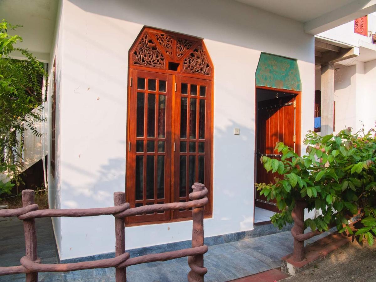 Surfing Guest House Matara Exterior foto