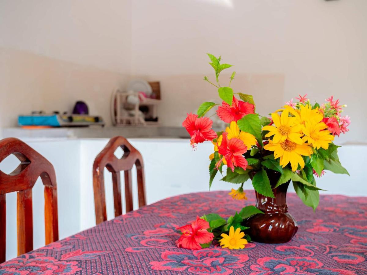 Surfing Guest House Matara Exterior foto